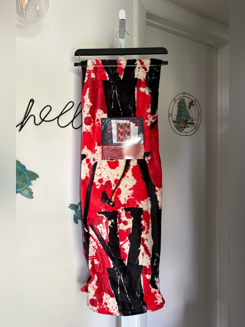 NEW Friday the 13th Jason Lives Red & Black Halloween Throw Blanket 50”x70”